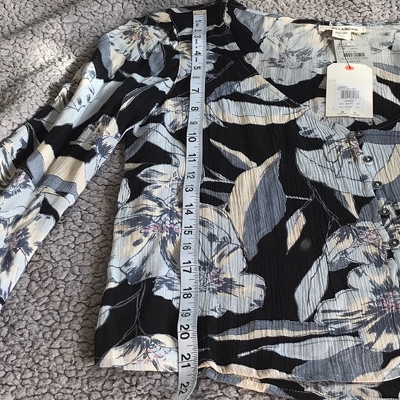 BILLABONG long bell sleeve LARGE - Picture 5 of 6